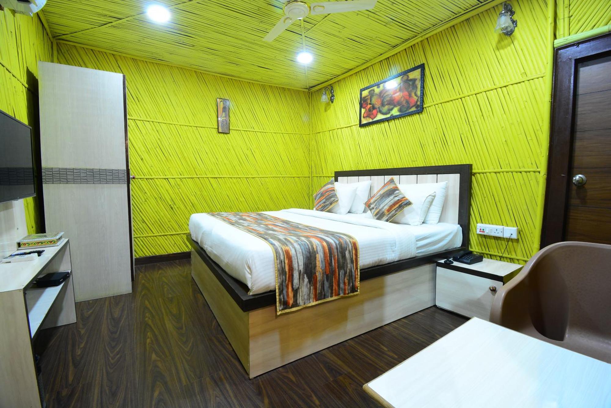 Hotel Bamboo Castle Jaipur Zimmer foto